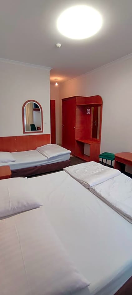 Motel Port 2000