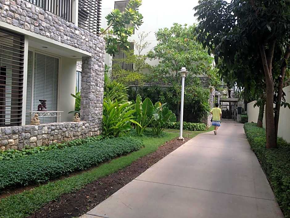 Baan Nub Kluen Condo - Hua Hin