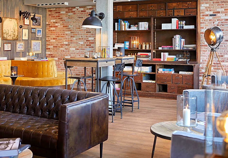 Lighthouse Hotel & Spa