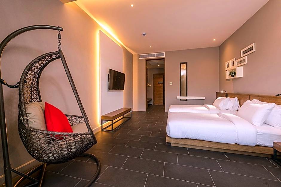The Gallery Hotel Naiharn