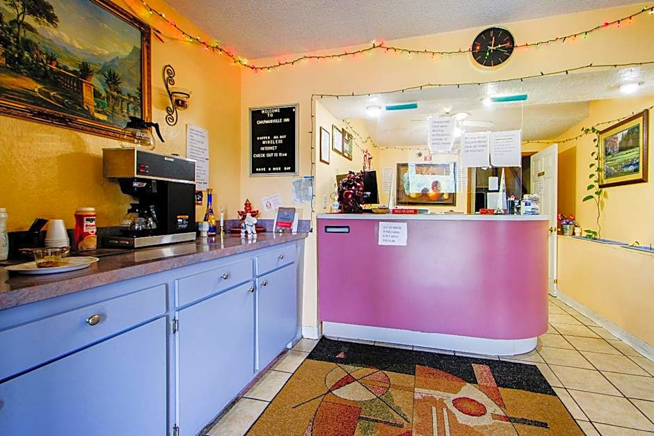 OYO Hotel Chapmanville Inn, WV - Hwy 119