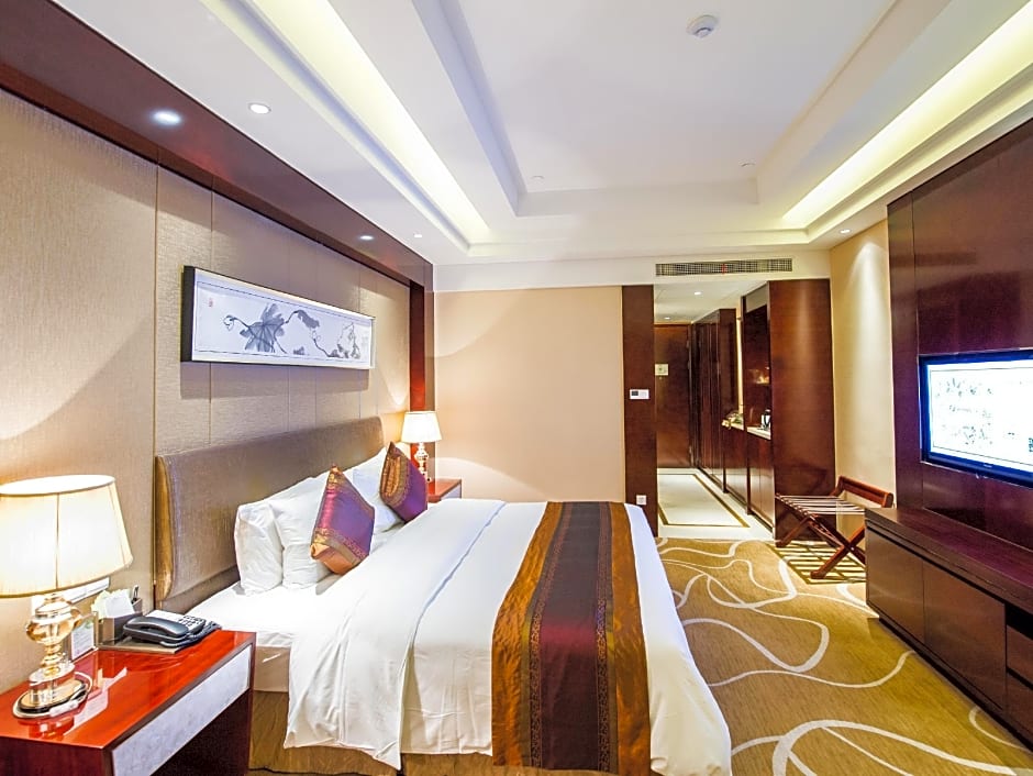 Howard Johnson Nanshan Plaza Bengbu Hotel