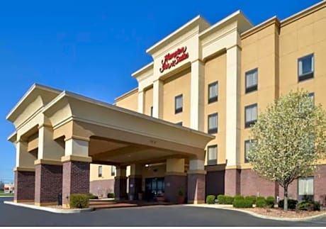 Hampton Inn & Suites Muncie