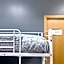 Hostel Acacias