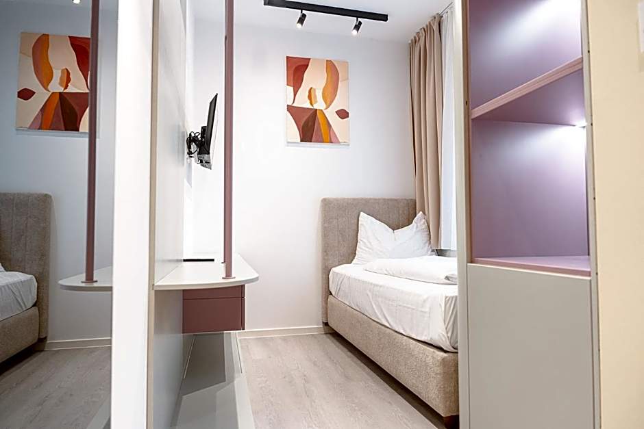 Primus Hotel & Apartments