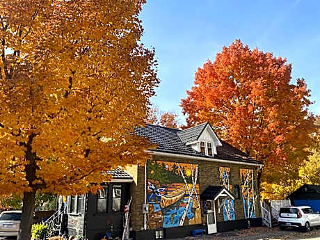 Blue Spruce Bed and Breakfast Muskoka