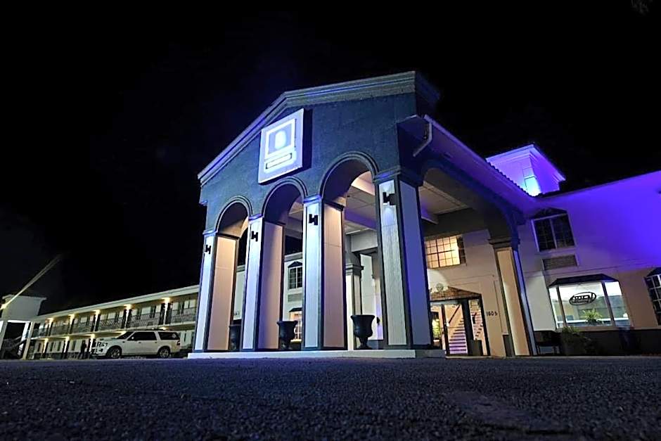 Boardwalk Suites Lafayette