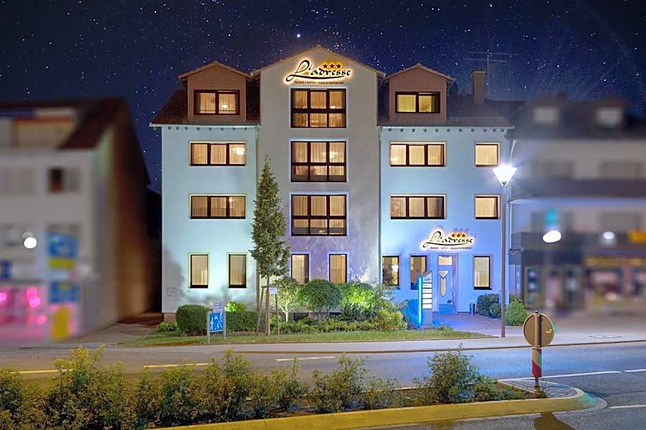 Hotel l'adresse garni