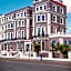 Alexandra Hotel