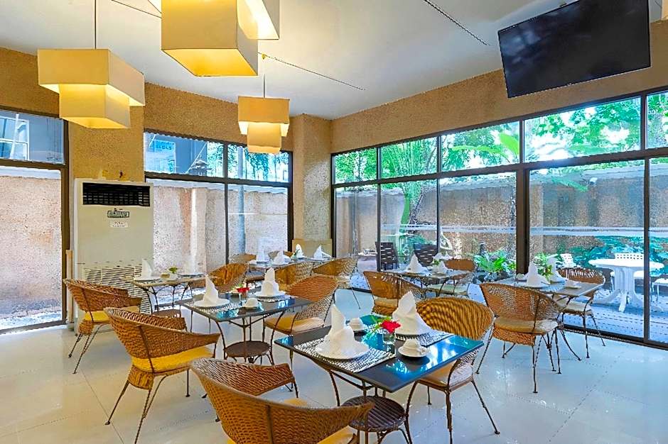 Bella Villa Prima Hotel