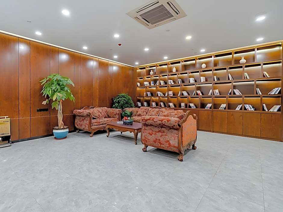 Gem Hefei Government District Huaining Road Wanda  – Hefei, FL