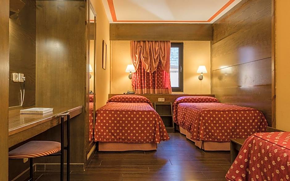 Hotel Aran La Abuela