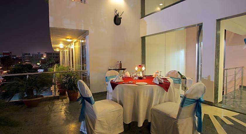 The Wall Street Beacon, Jaipur