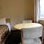 Days Inn by Wyndham Anaheim West