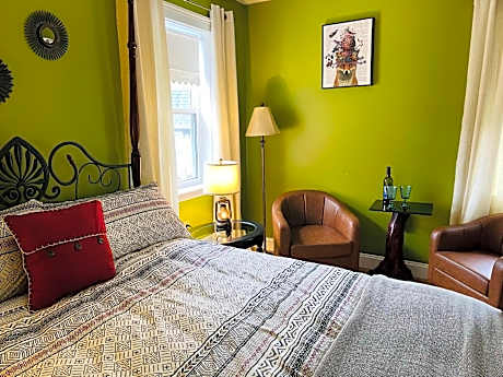 Queen Room with Shared Bathroom