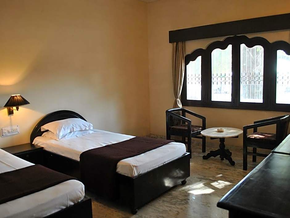 Hotel Marble Palace