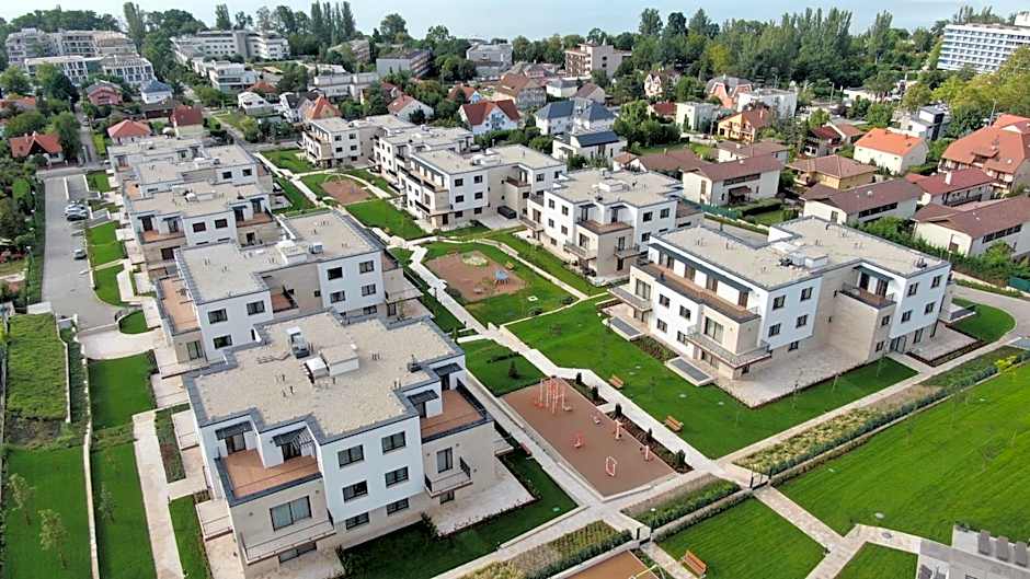 BIRGÉS Villapark Apartments