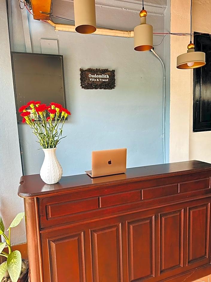 Luang Prabang Oudomlith Villa & Travel