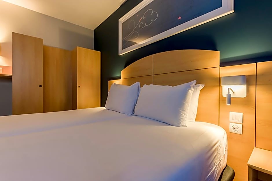 Travelodge Madrid Alcala de Henares