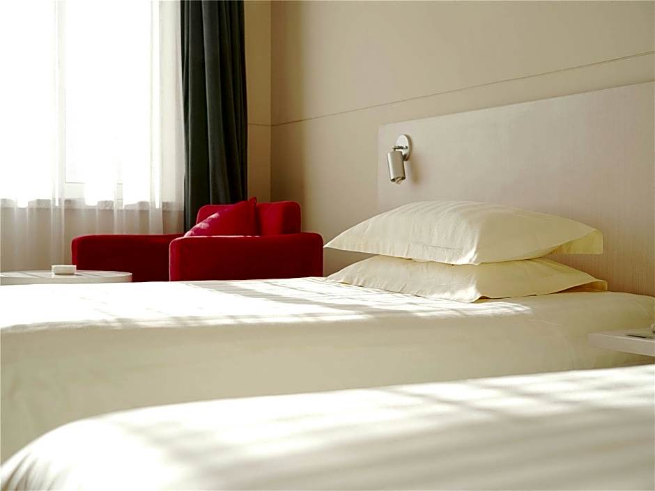 Jinjiang Inn Daqing Xincun Development Zone
