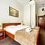 Hotel Lothus