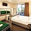 YHA Adelaide Central
