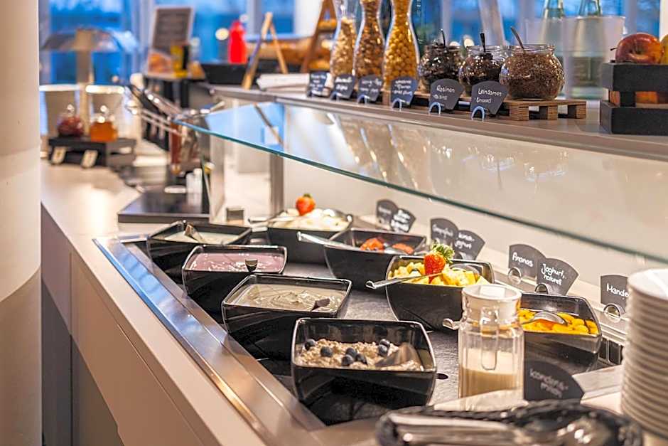 Globana Airport Hotel