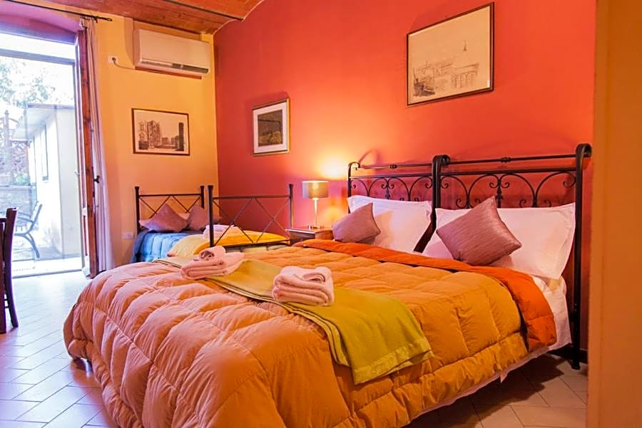 Florence Decamerone B&B