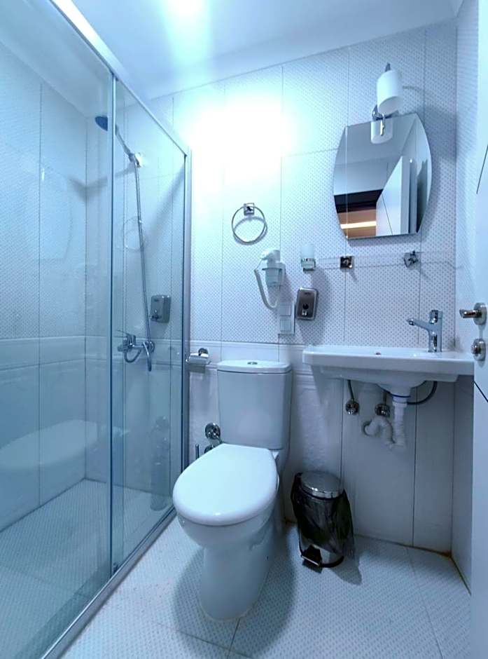 Family Istanbul Hotel