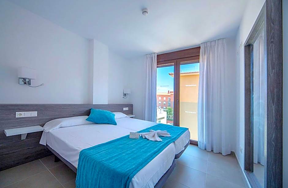 Aparthotel Ferrer Skyline