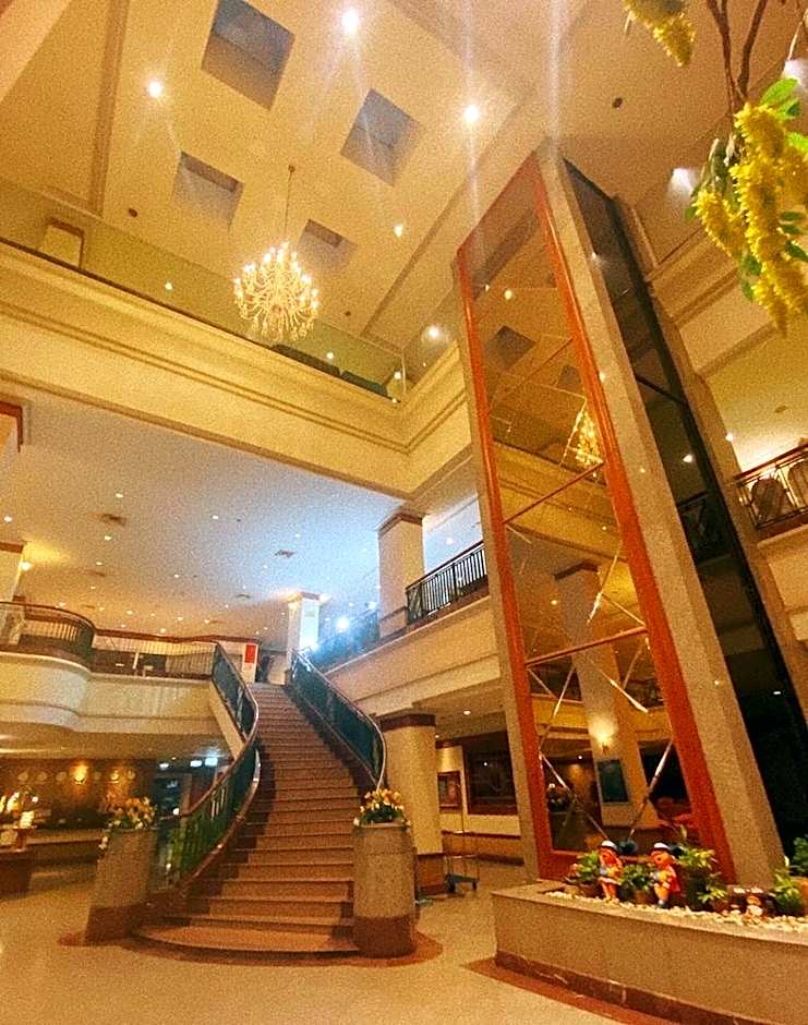 Charoenthanikhonkaen Hotel