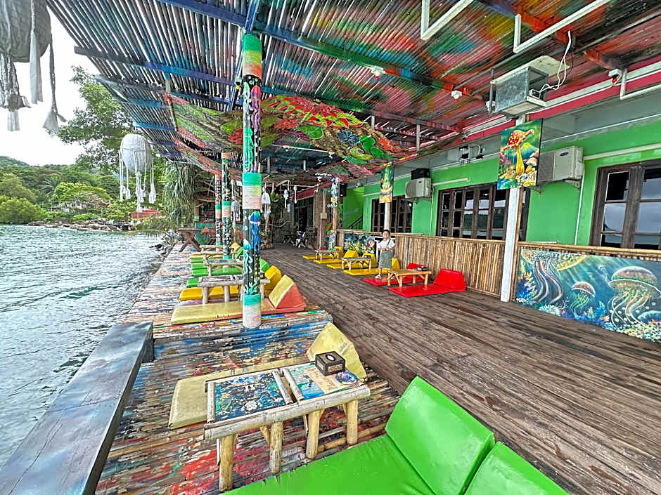 Photo 1 of 50 of Phi Phi Green House