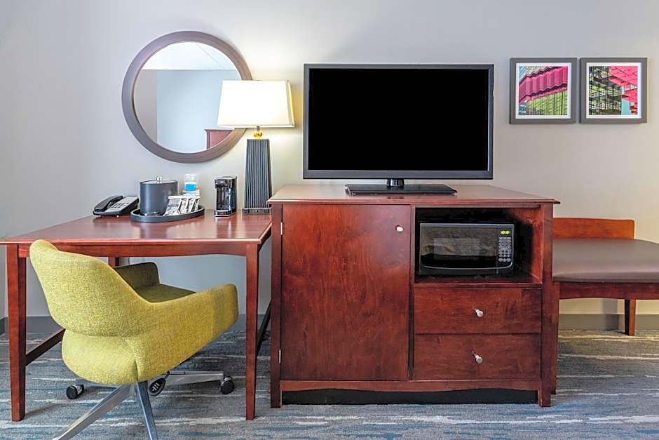 Hampton Inn By Hilton & Suites Minneapolis/St. Paul Airport