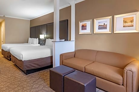 Two-Bedroom Queen Suite with Two Queen Beds and Sofa Bed - Non-Smoking