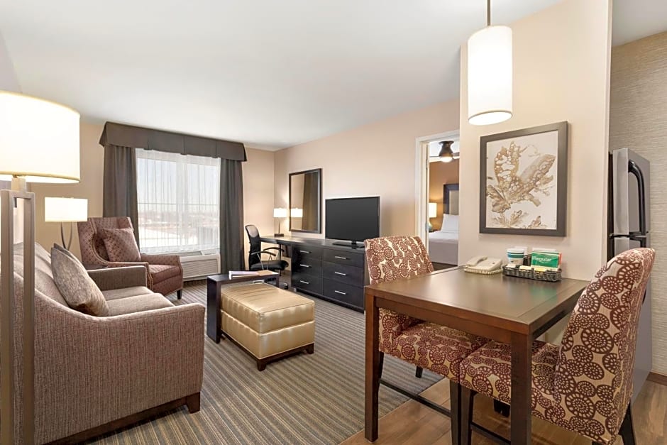 Homewood Suites by Hilton Fargo