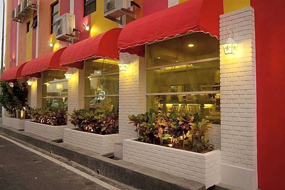 Sunshine Inn Plus