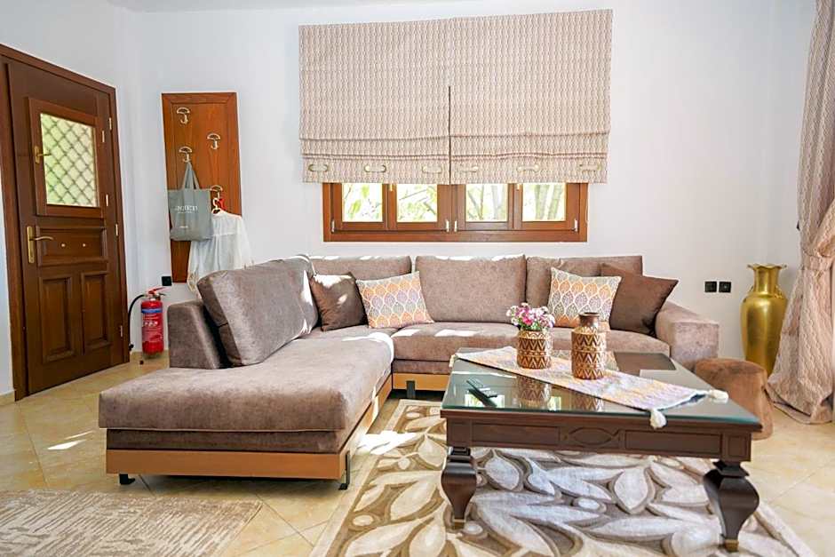 Elati Suites & Apartments-Mihail