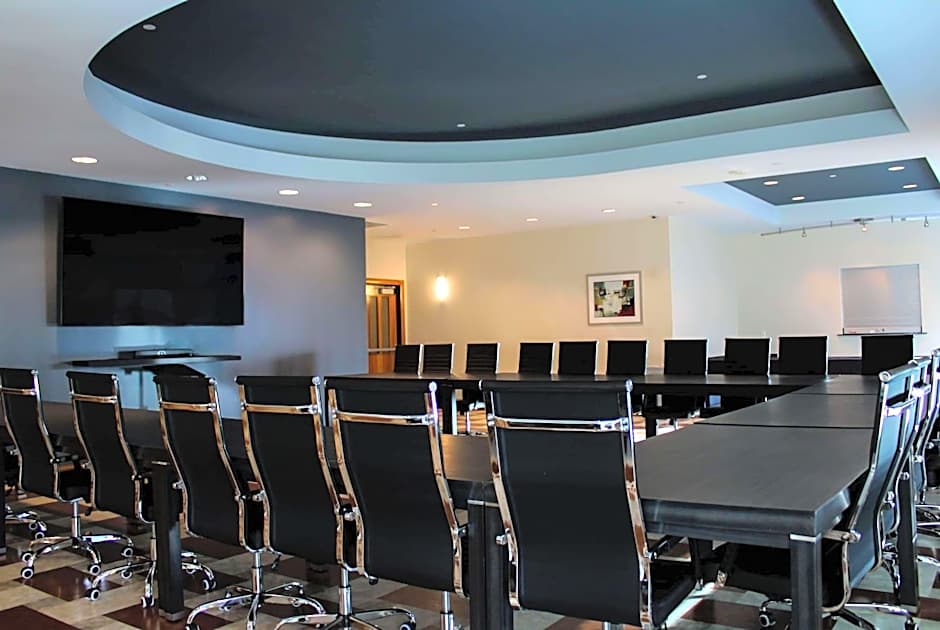 Broadway Plaza, Trademark Collection by Wyndham