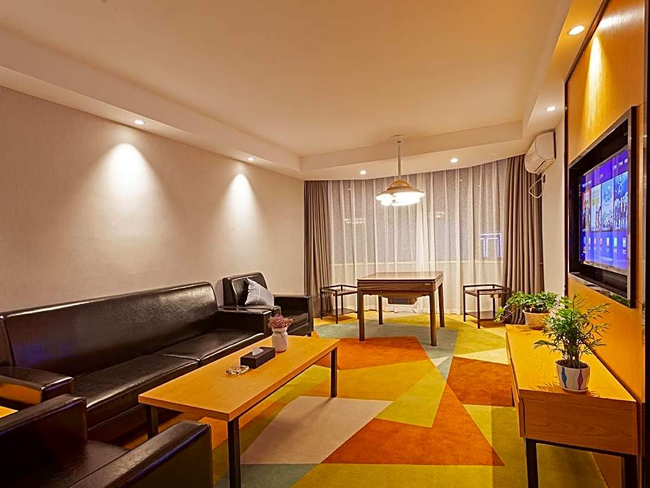Chonpines Hotel Jingzhou Ancient City Dongmen – Jingzhou, OH