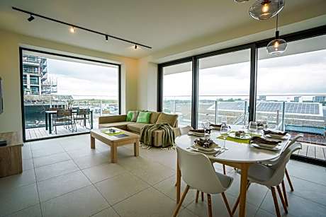 Huswell - Beautiful apartment with communal pool and gym