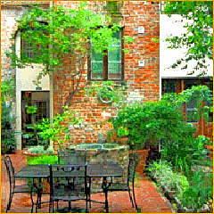 Historic French Market Inn