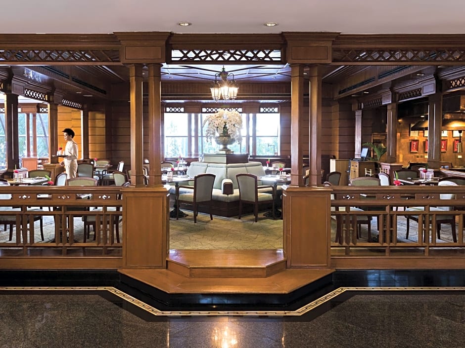 Pullman Khon Kaen Raja Orchid Hotel