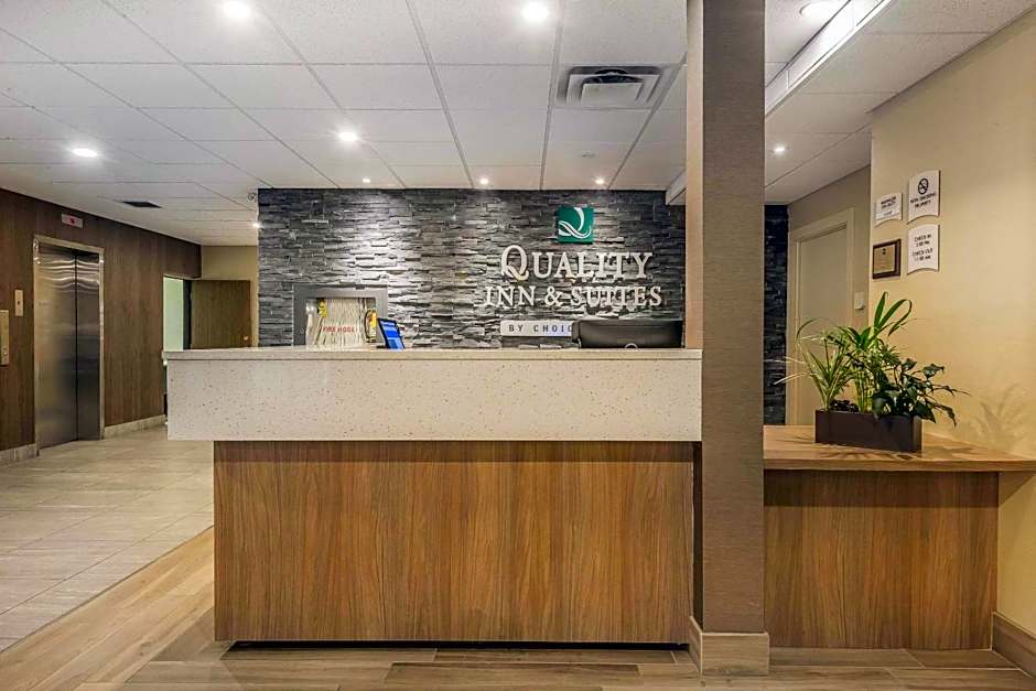 Quality Inn & Suites Windsor