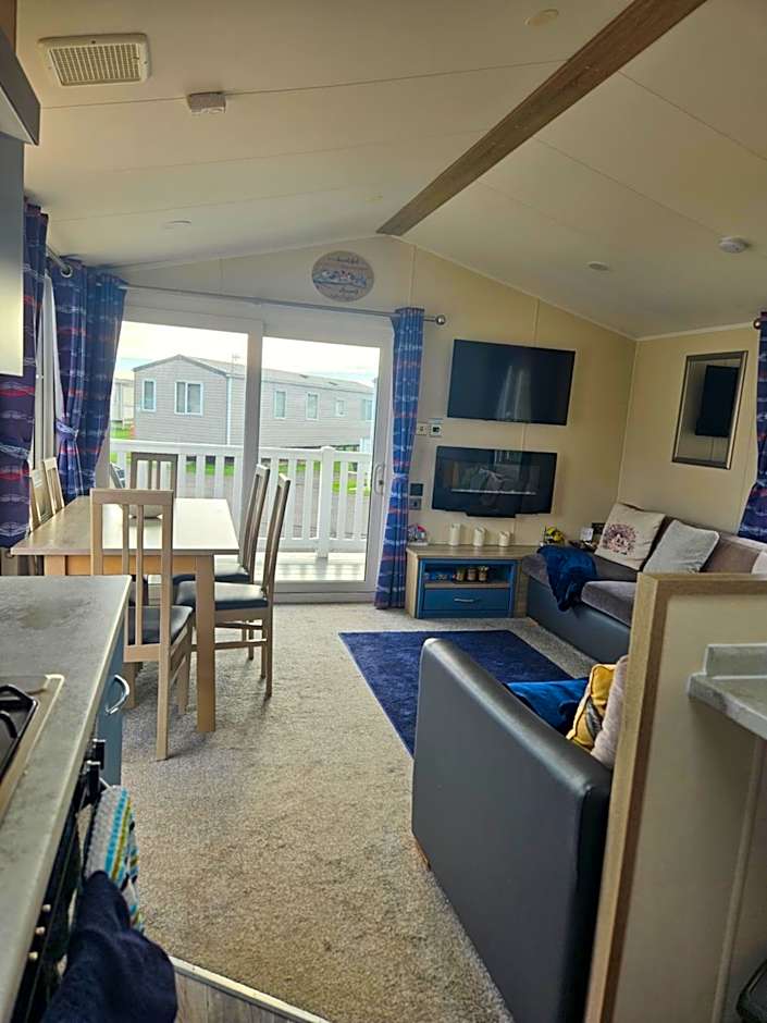 Haven Golden Sands Holly Drive 24