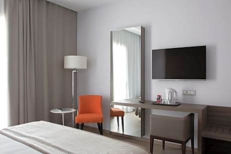 Triple Room with Sea View