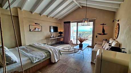 Honeymoon Suite with Sea View