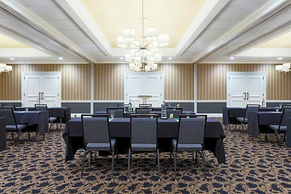 Sheraton Charlotte Hotel