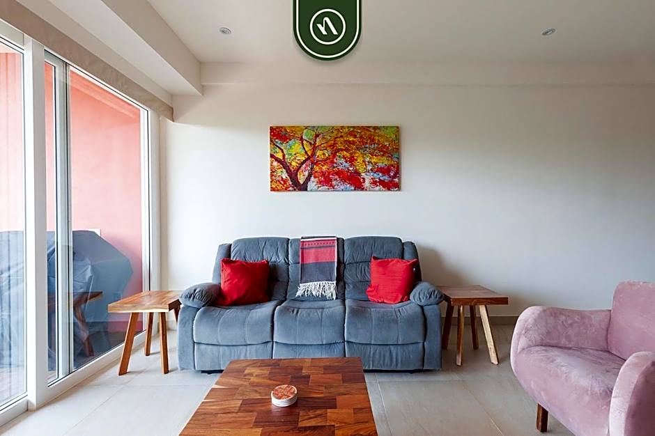 Brand New 2 BR Condo with Amazing Rooftop Pool