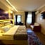 Lucid Hotel