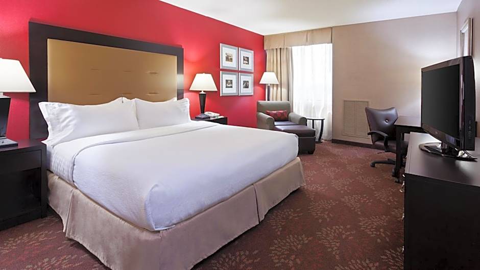 Holiday Inn Cincinnati-Riverfront By IHG